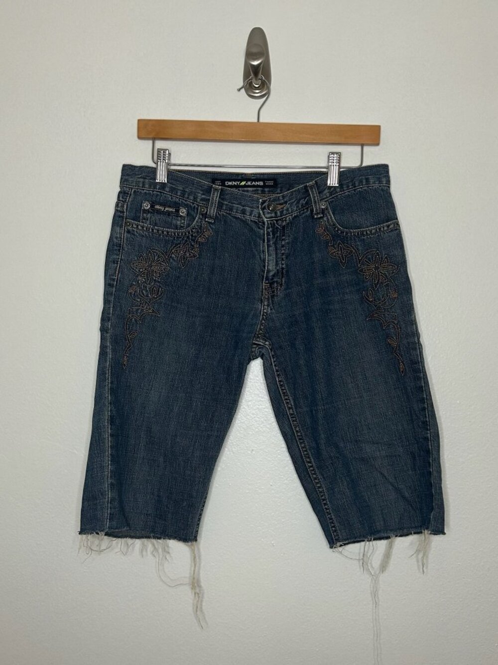 Vintage DKNY Jeans Floral Embroidered Denim Cutoff Shorts Size 6